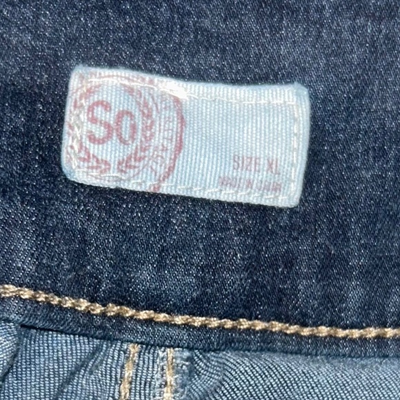 SO Skinny Blue Jeans Size XL - Picture 3 of 7
